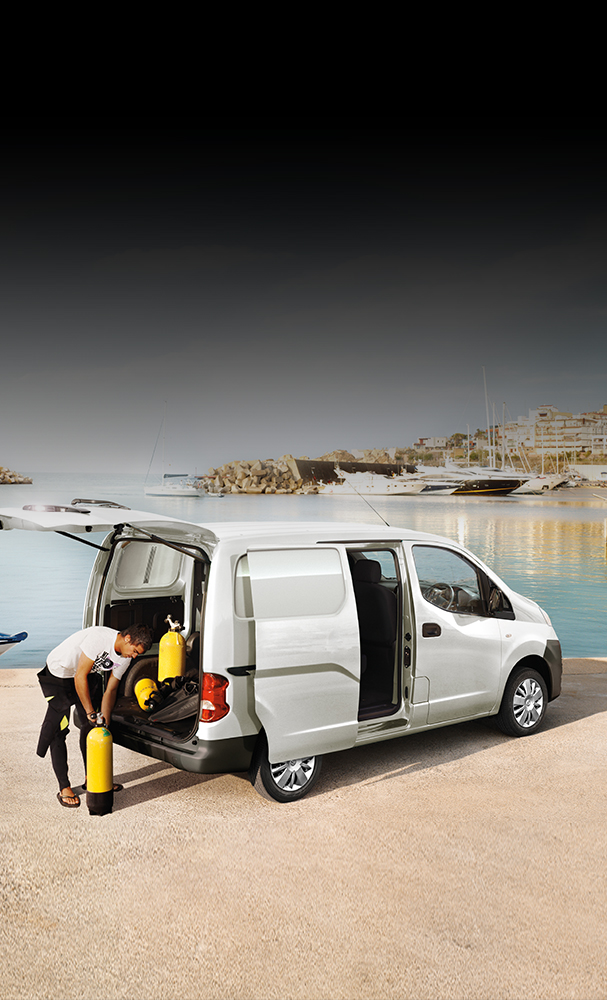 nv200 homepage banner 03 mobile 607x1000