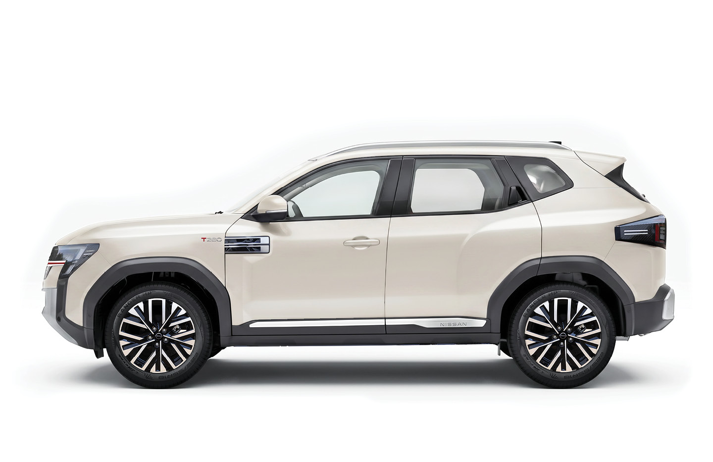 Nissan Pearl White