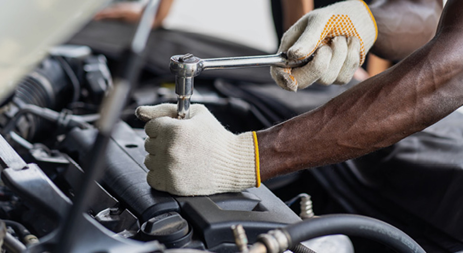 WARRANTY & SERVICE PLANS-Vehicle Feature Image